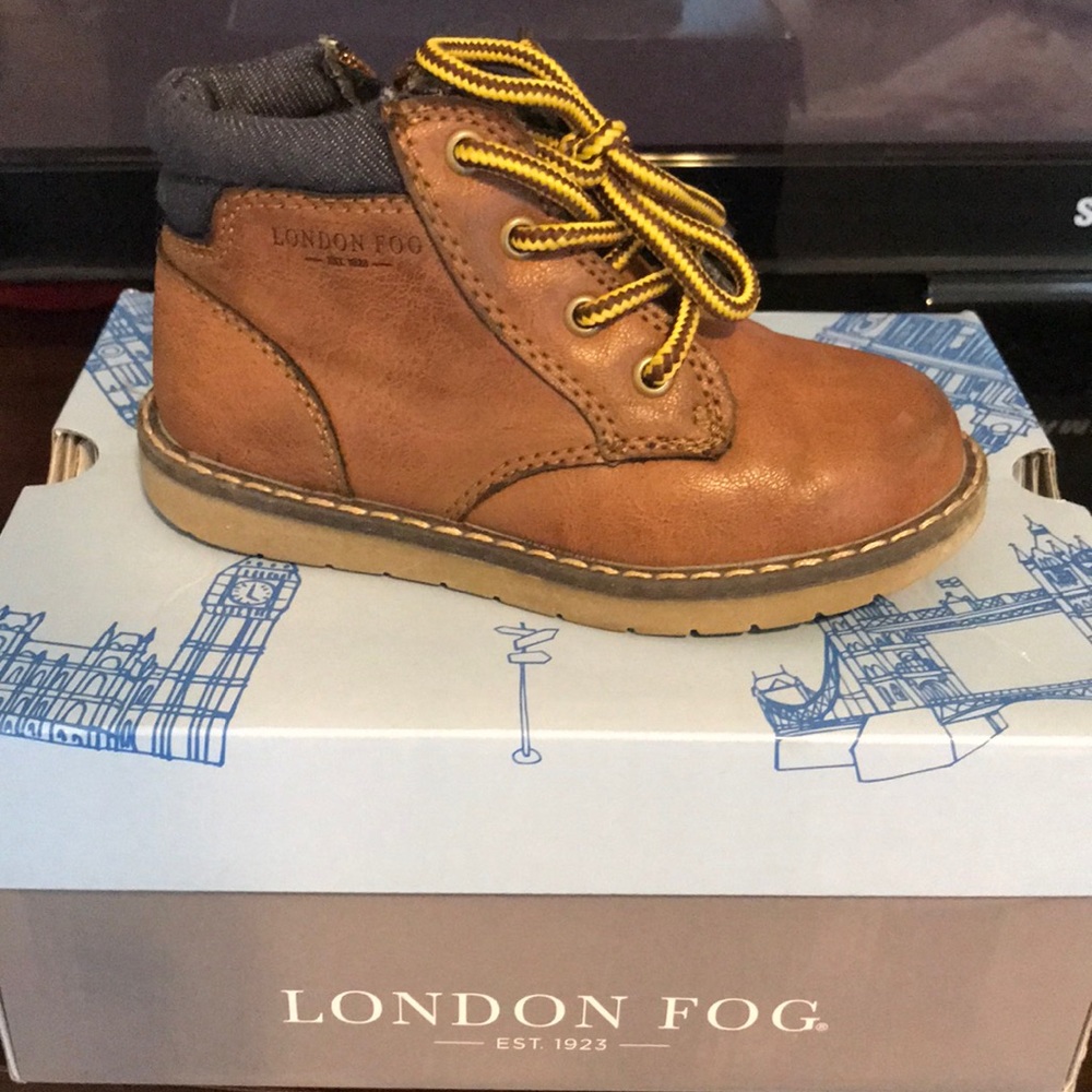 London Fog Bb Boy Boots Size 8